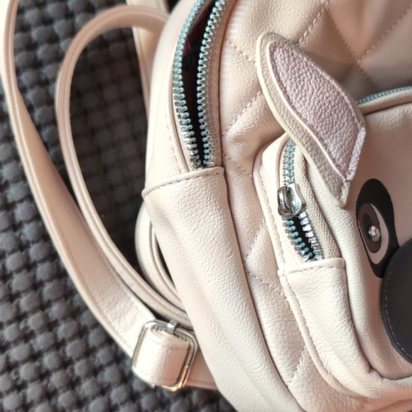 🐶 Betsey Johnson Kitsch French Bulldog Mini Backpack - Picture 9 of 9